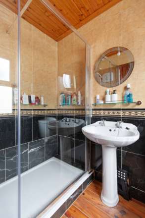 32 The Crescent, Boden Park, Rathfarnham, D16 Y5F6, Image 11