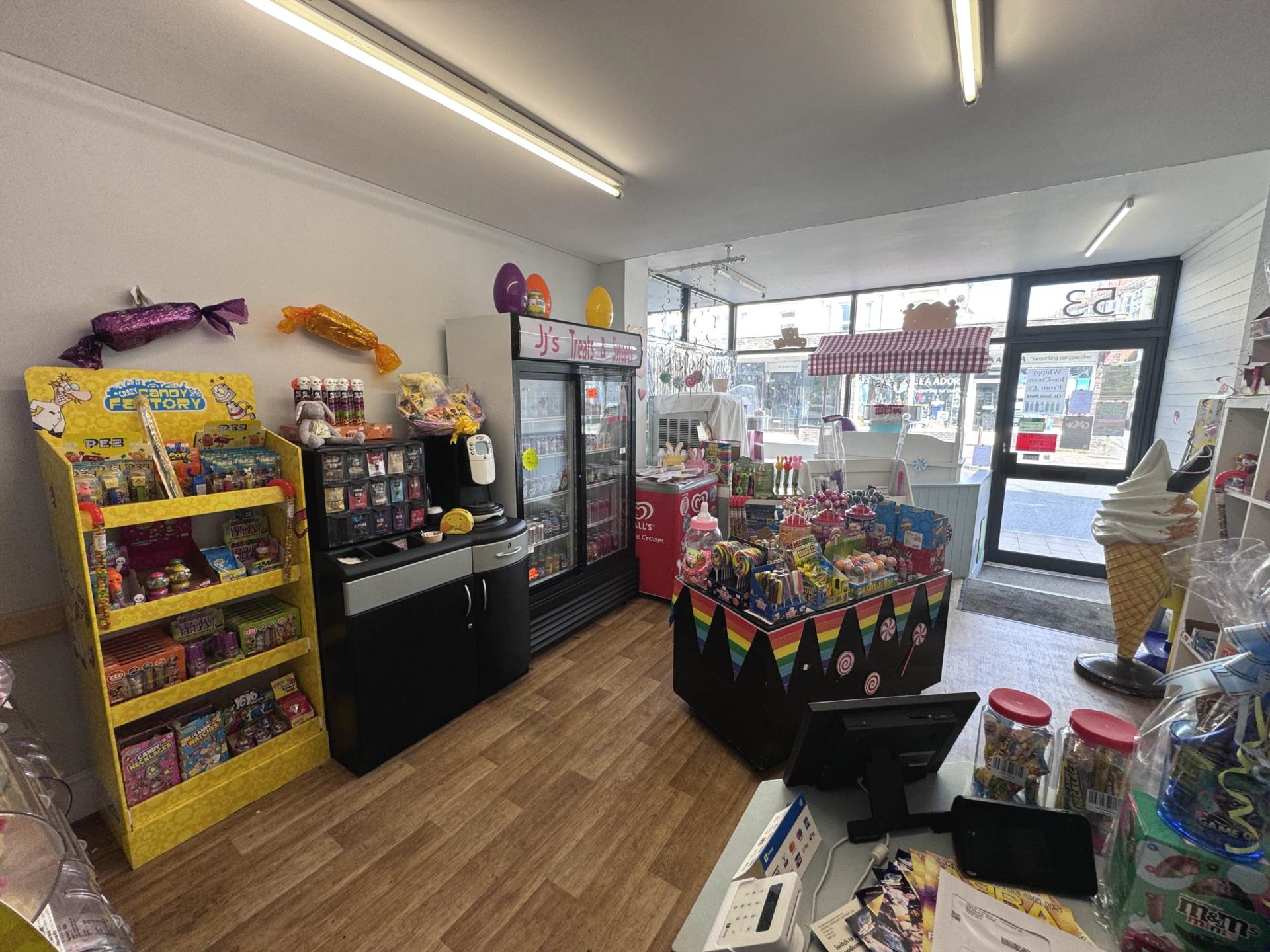 53 Exeter Road, Image 4