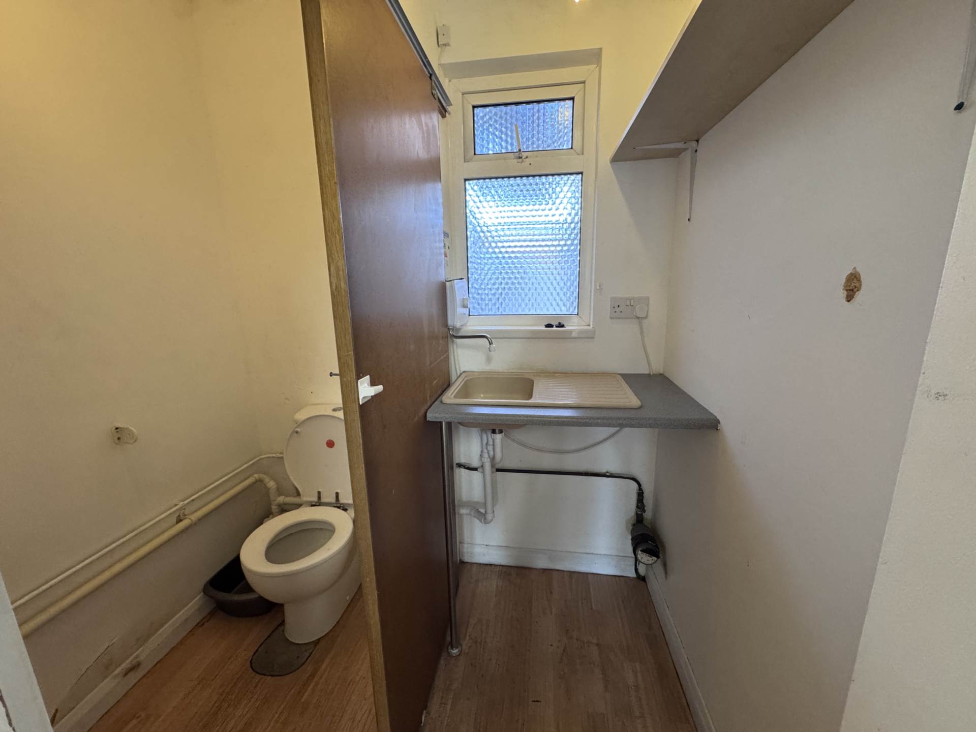 53 Exeter Road, Image 7