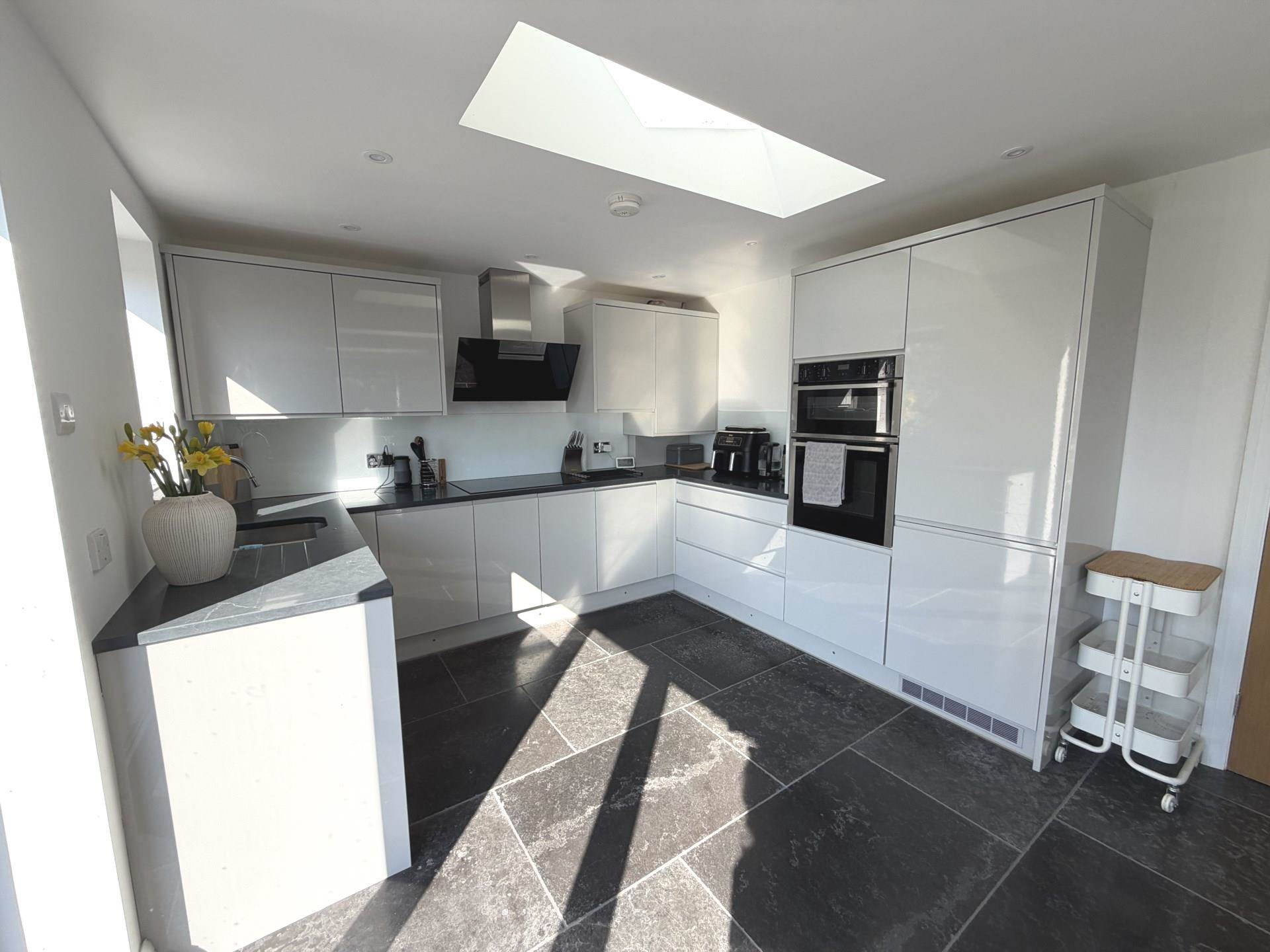 Phillipps Avenue, Exmouth, Image 10