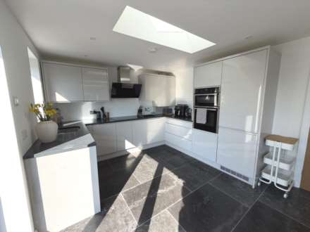 Phillipps Avenue, Exmouth, Image 10