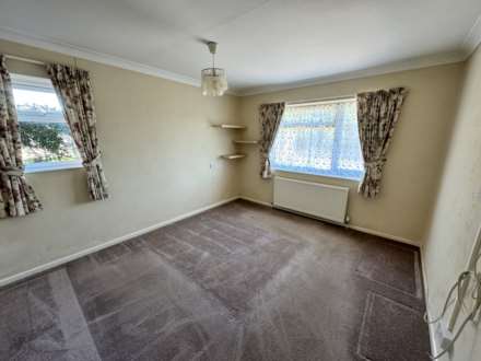 Bapton Close, Exmouth, Image 5