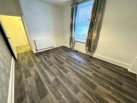 St Andrews Road, Exmouth, Image 2