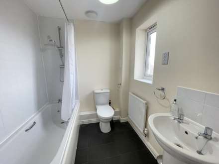Higher Meadow, Cranbrook, Exeter, Image 6
