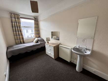 Morton Road, Exmouth, Image 4