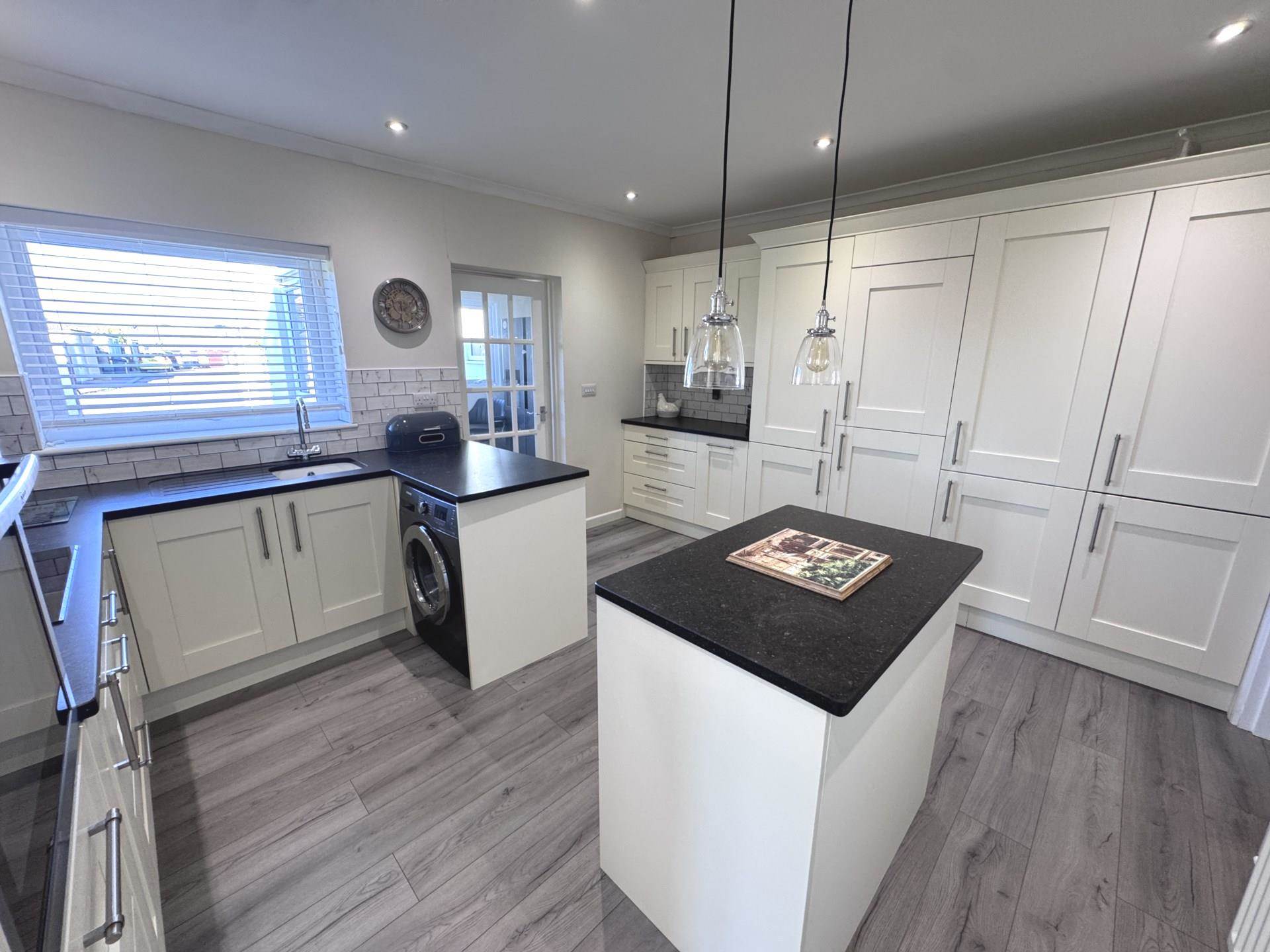 St Johns Road, Exmouth, Image 14