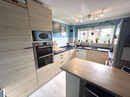 Cranford Avenue, Exmouth, Image 6
