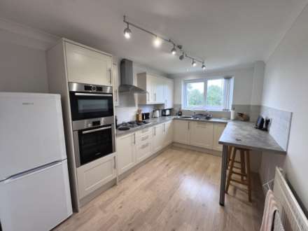 Cranford Avenue, Exmouth, Image 3