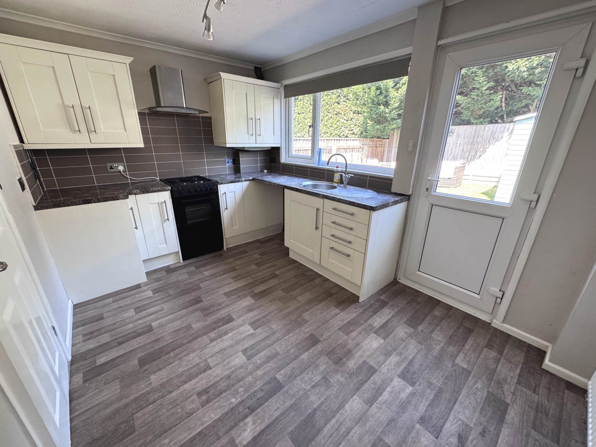 Duke Of Cornwall Close, Exmouth, Image 3