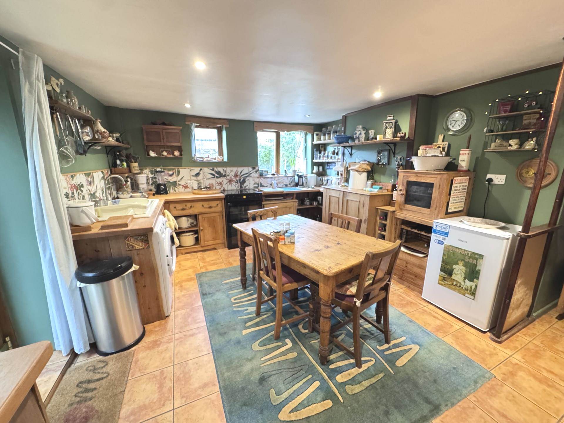 Trinity Road, Exmouth, Image 4