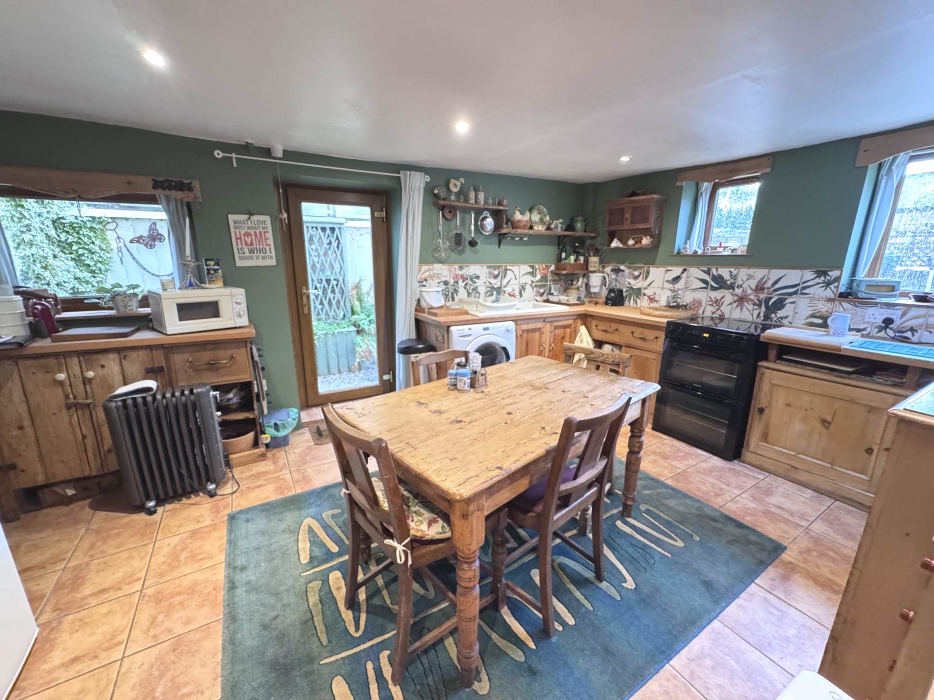 Trinity Road, Exmouth, Image 5