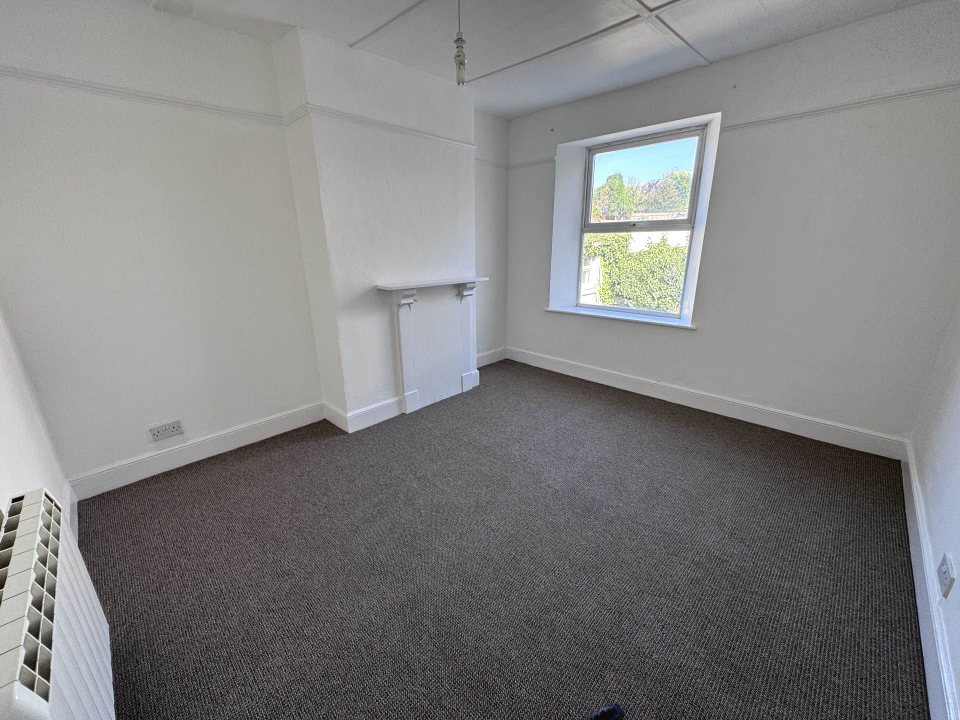 Exeter Road, Exmouth, Image 4