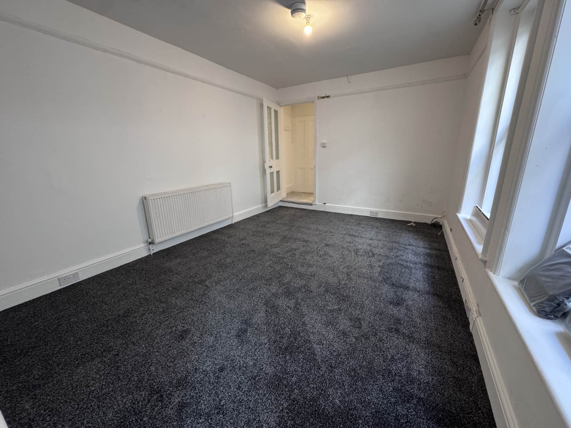 Victoria Road, Exmouth, Image 3
