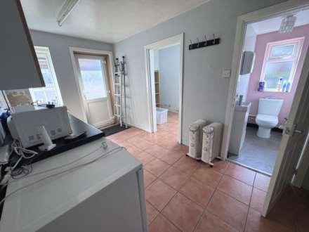 6 Littleham Road, Exmouth, Image 7