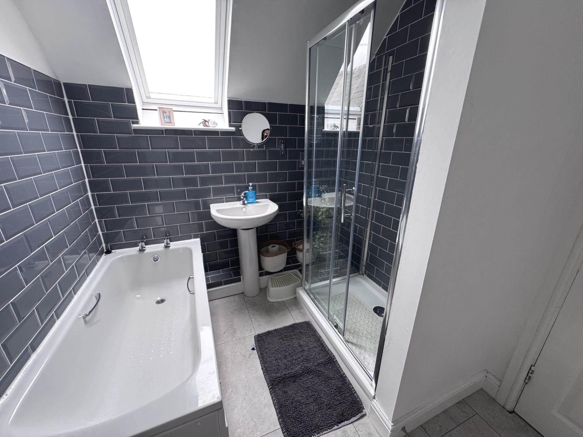 Victoria Road, Exmouth, Image 6