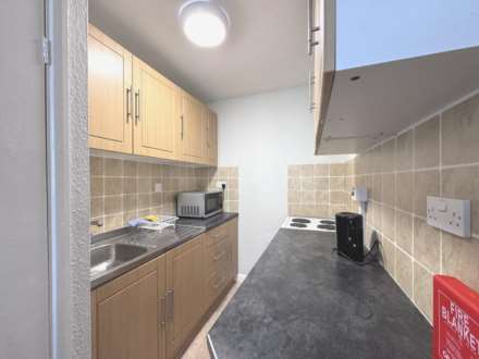 Victoria Road, Exmouth, Image 2