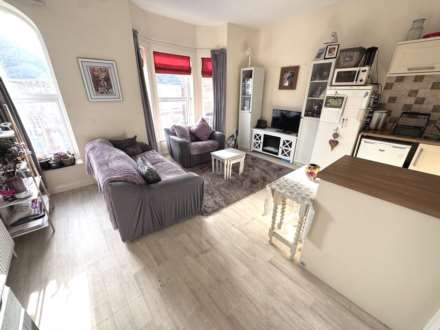 Belvedere Road, Exmouth, Image 4