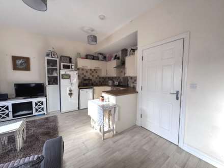 Belvedere Road, Exmouth, Image 5