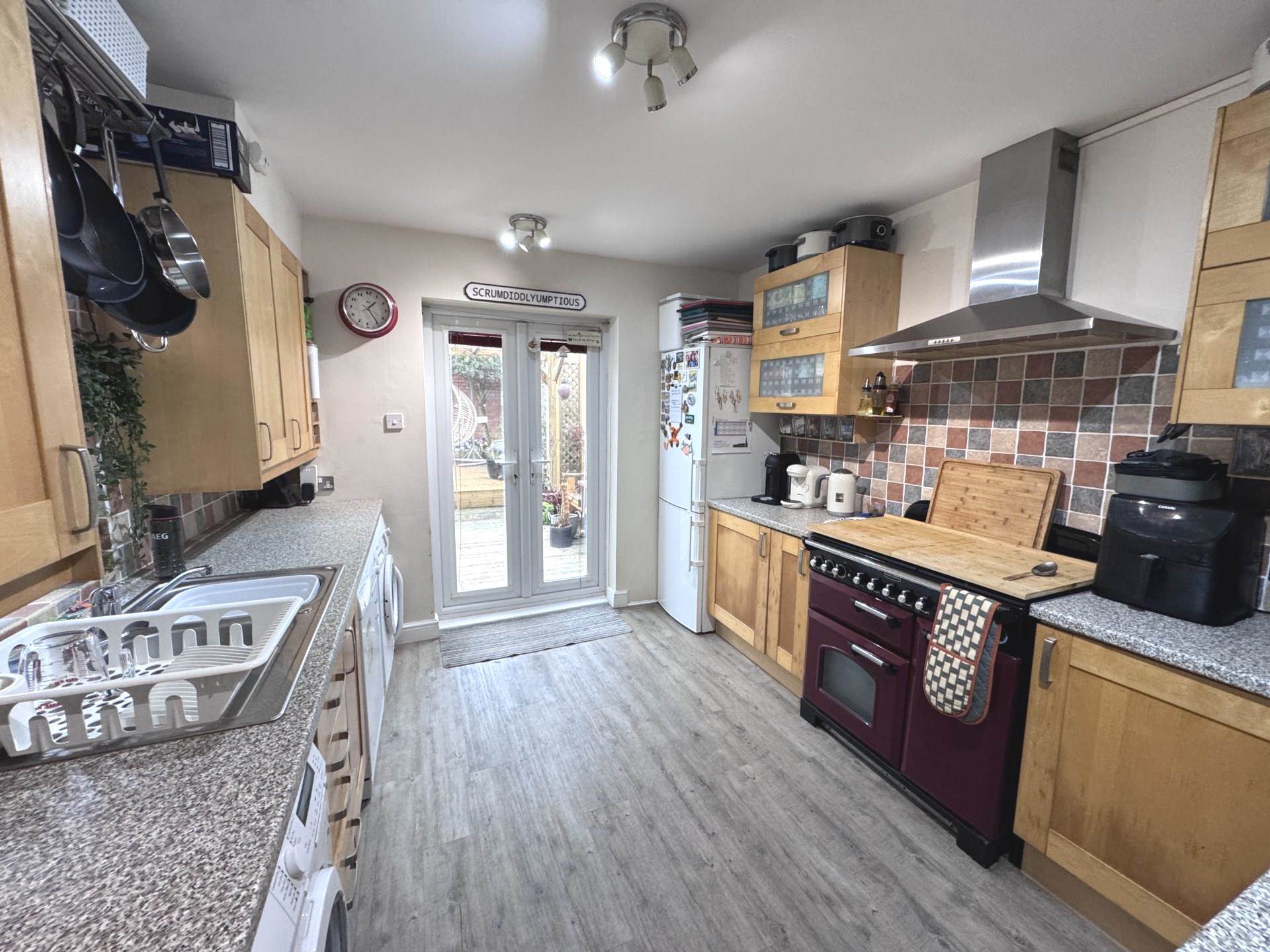 Lyndhurst Road, Exmouth, Image 3