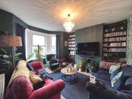 Lyndhurst Road, Exmouth, Image 2