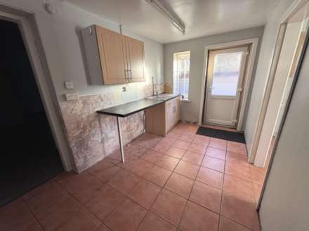 6 Littleham Road, Exmouth, Image 6