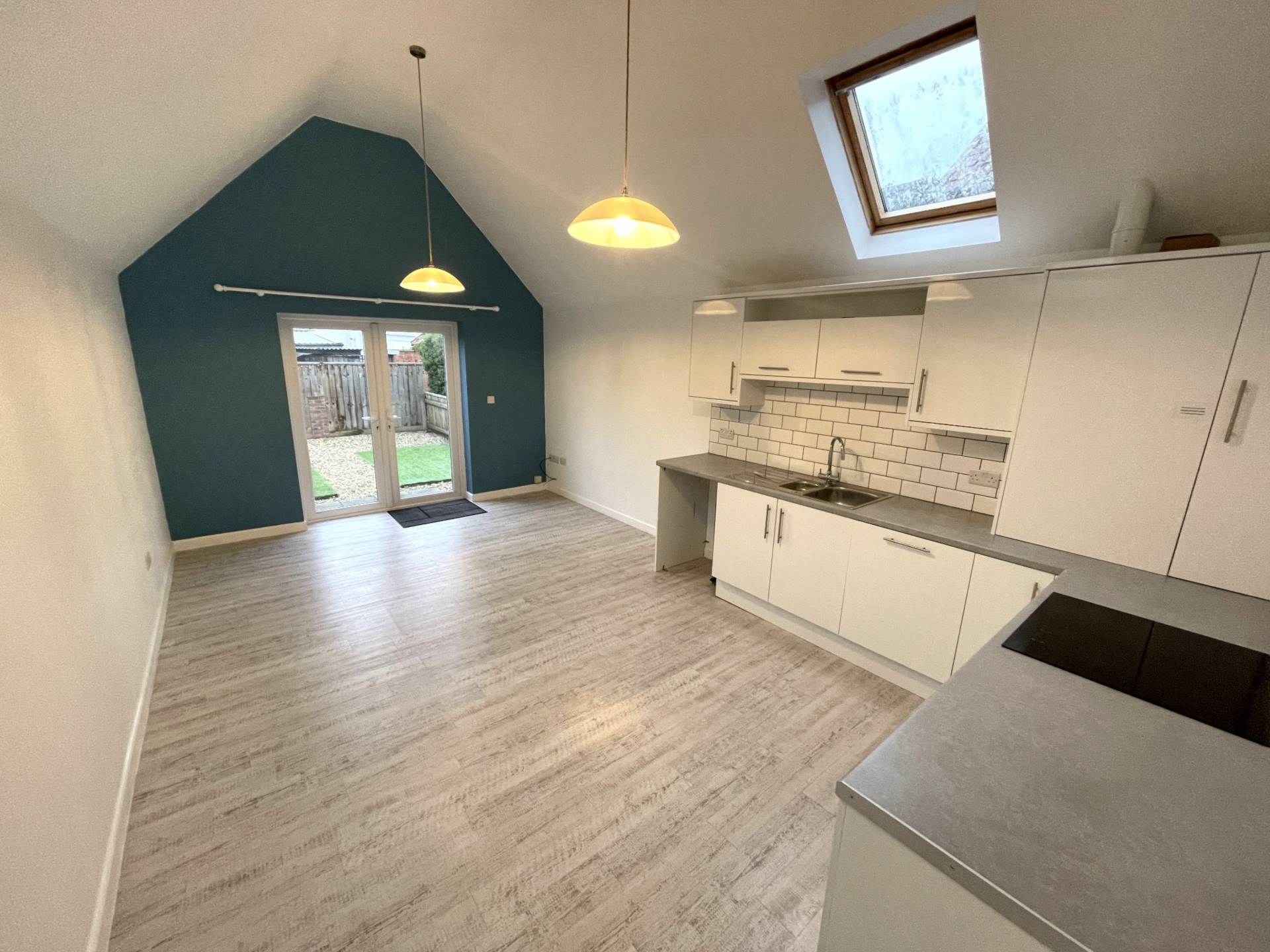 Alexandra Terrace, Exmouth, Image 2