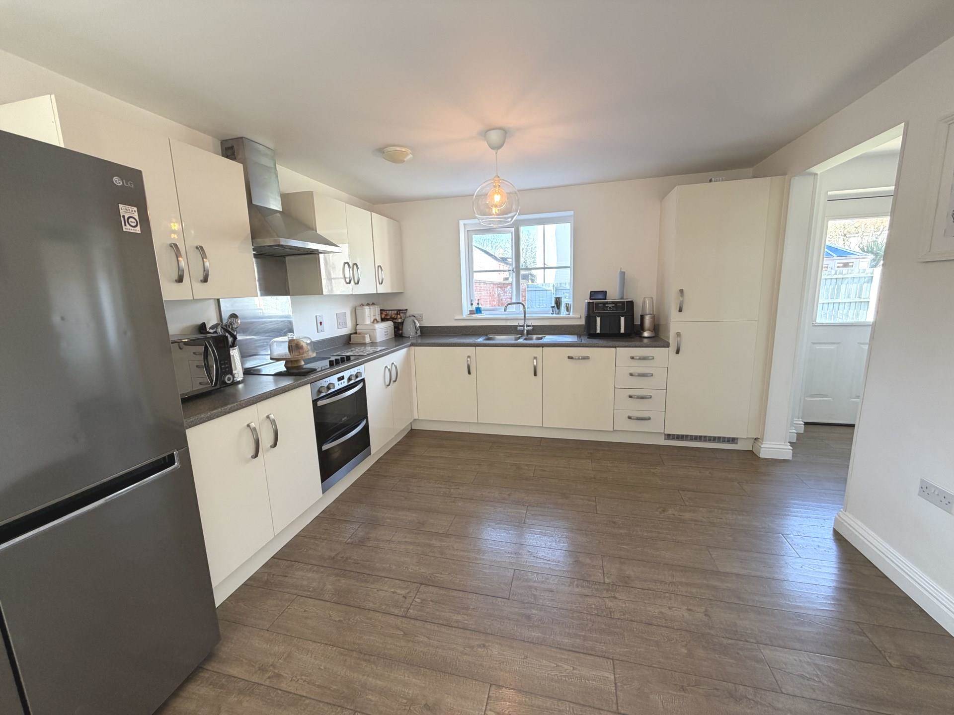 Wheat Field Lane, Cranbrook, Image 4