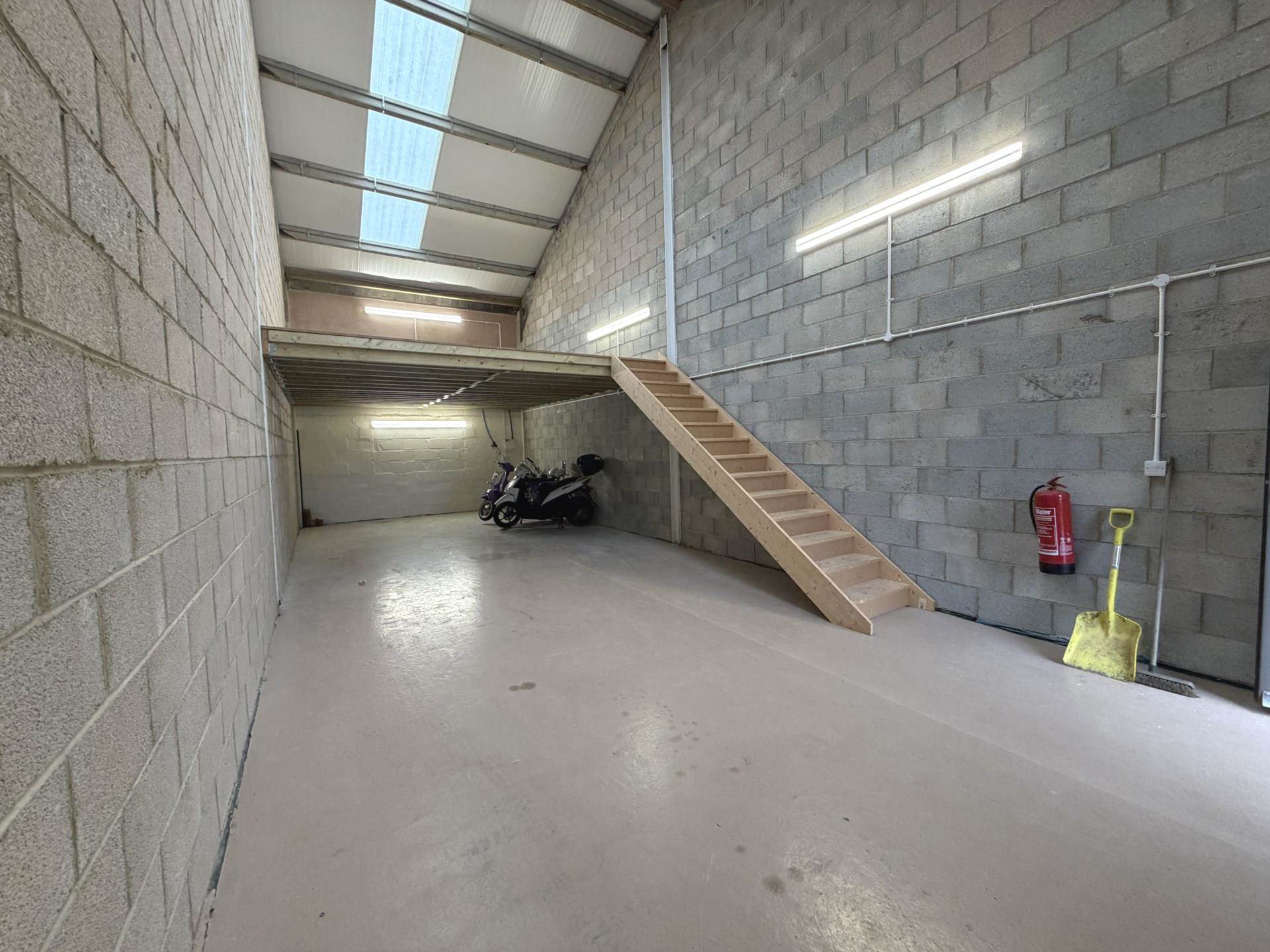 Pankhurst Close, Exmouth, Image 2