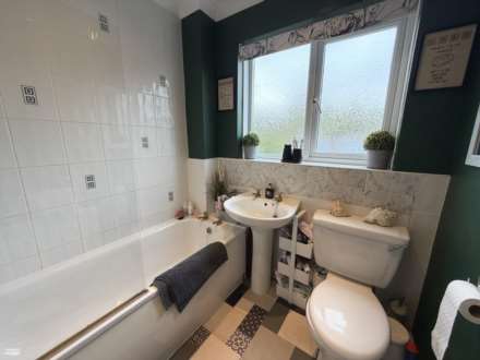 Priddis Close, Exmouth, Image 17