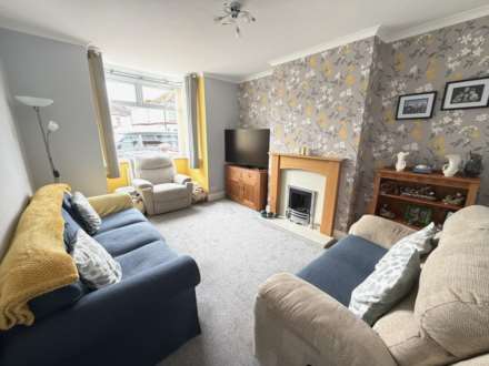 Carter Avenue, Exmouth, Image 2