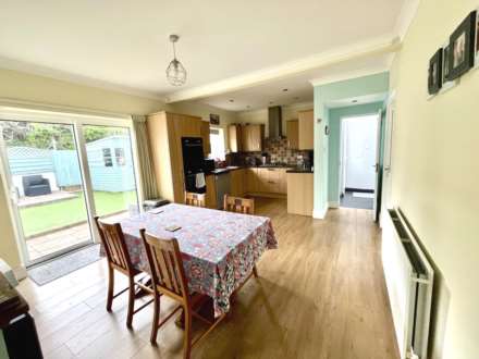 Carter Avenue, Exmouth, Image 3