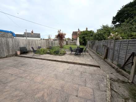 The Avenue, Totland Bay, Image 10