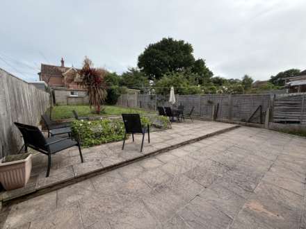 The Avenue, Totland Bay, Image 11