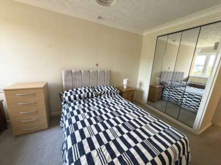 Admirals Court, Exmouth, Image 4