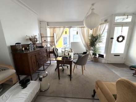 Albion Street, Exmouth, Image 4