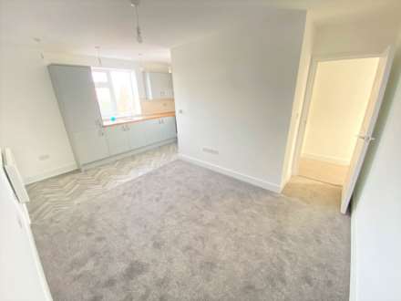 2 Bedroom Apartment, Parade, Exmouth