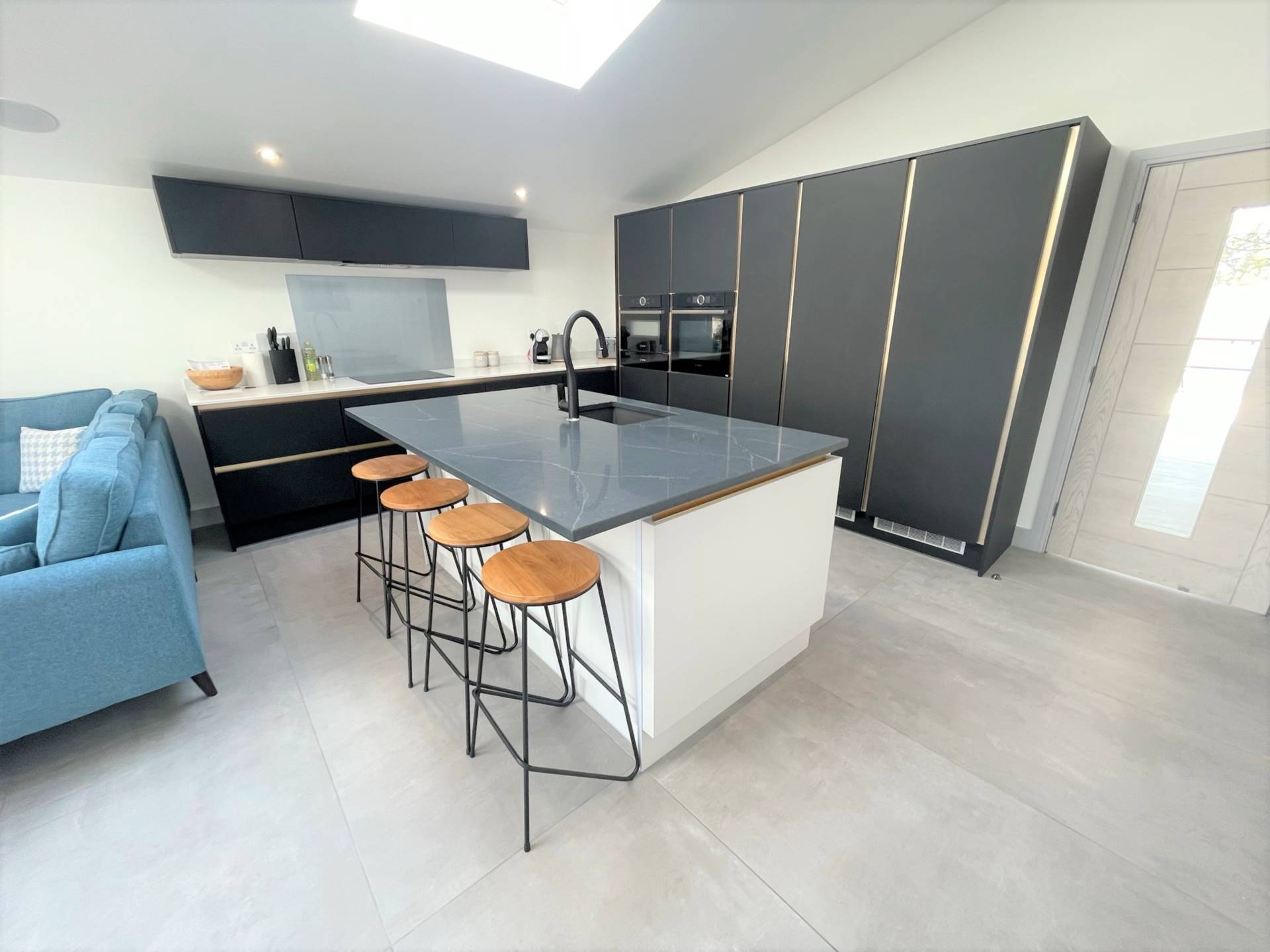 St Johns Road, Exmouth, Image 3