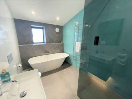 St Johns Road, Exmouth, Image 9