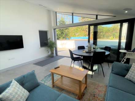 St Johns Road, Exmouth, Image 3