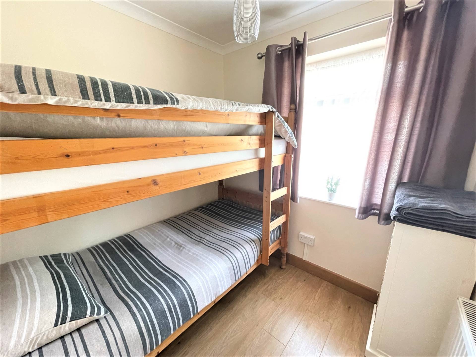 Camperdown Terrace, Image 8