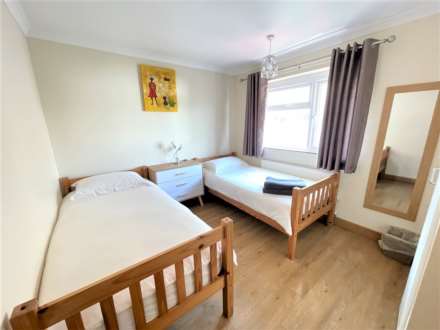 Camperdown Terrace, Image 6