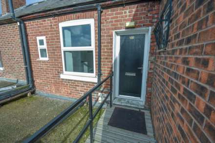 FIRST FLOOR OFFICES, PARK LANE, Poynton, Image 8