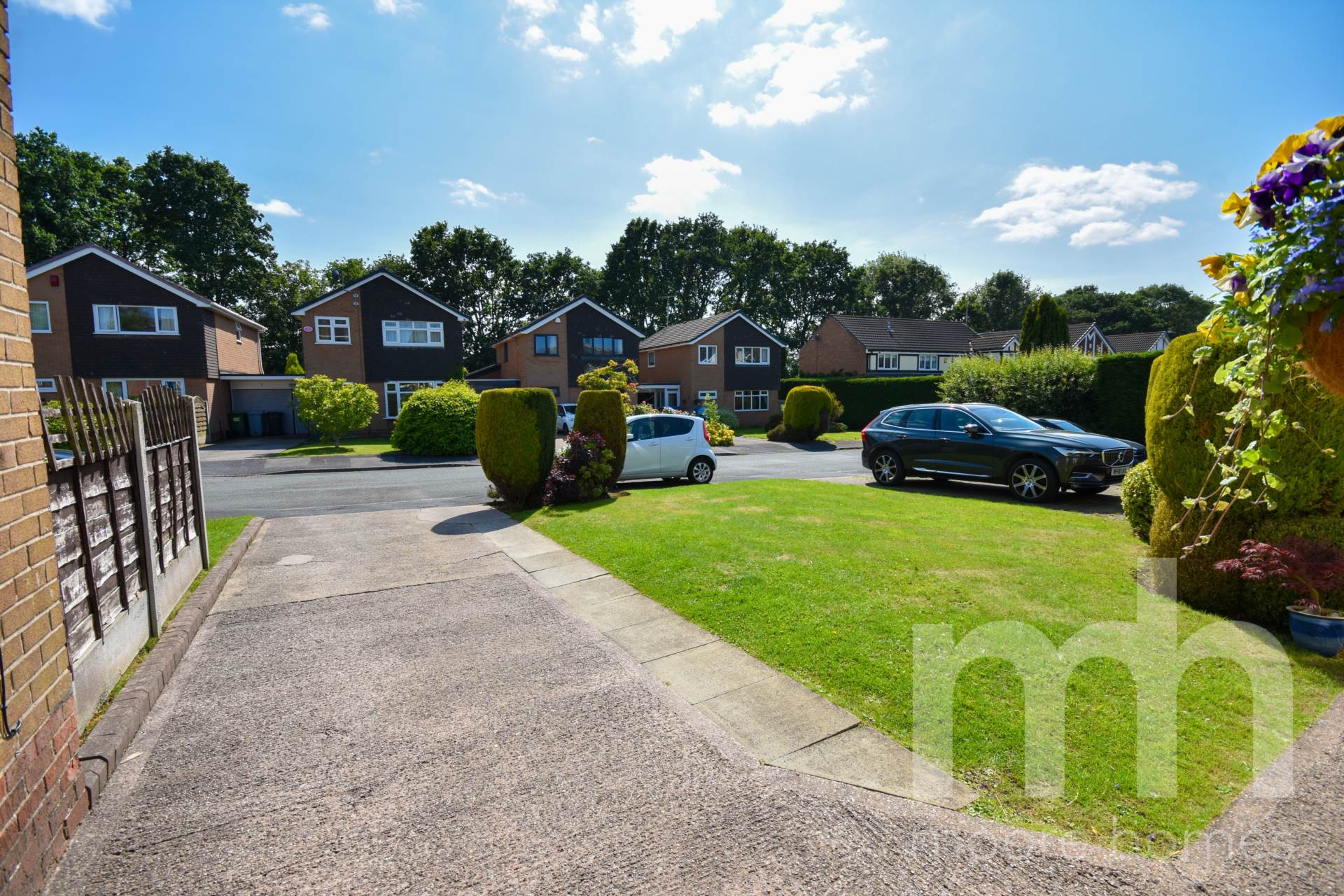 KNOLE AVENUE, Poynton, SK12 1XN, Image 2
