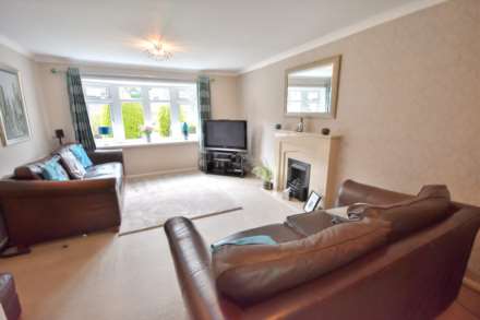 KNOLE AVENUE, Poynton, SK12 1XN, Image 3