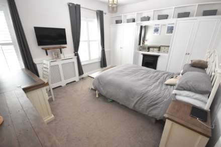PARK LANE, Poynton, Image 15