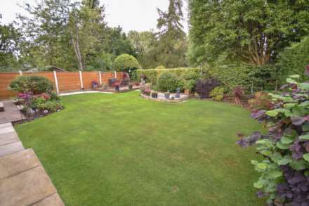 GROSVENOR DRIVE, Poynton, Image 2
