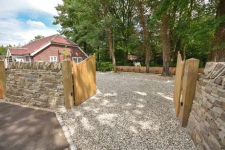 3 Bedroom Detached Bungalow, HOPE LANE, Adlington