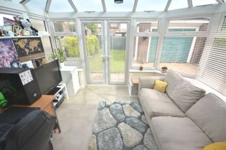 MALLARD CRESCENT, Poynton, Image 10