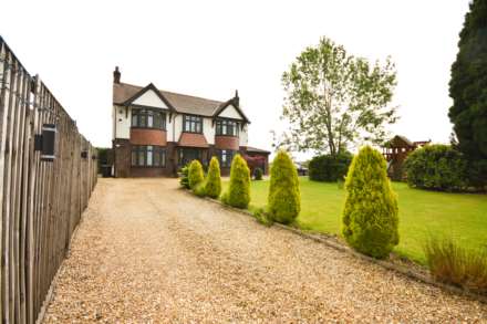 LONDON ROAD, Adlington, SK10 4NG, Image 1