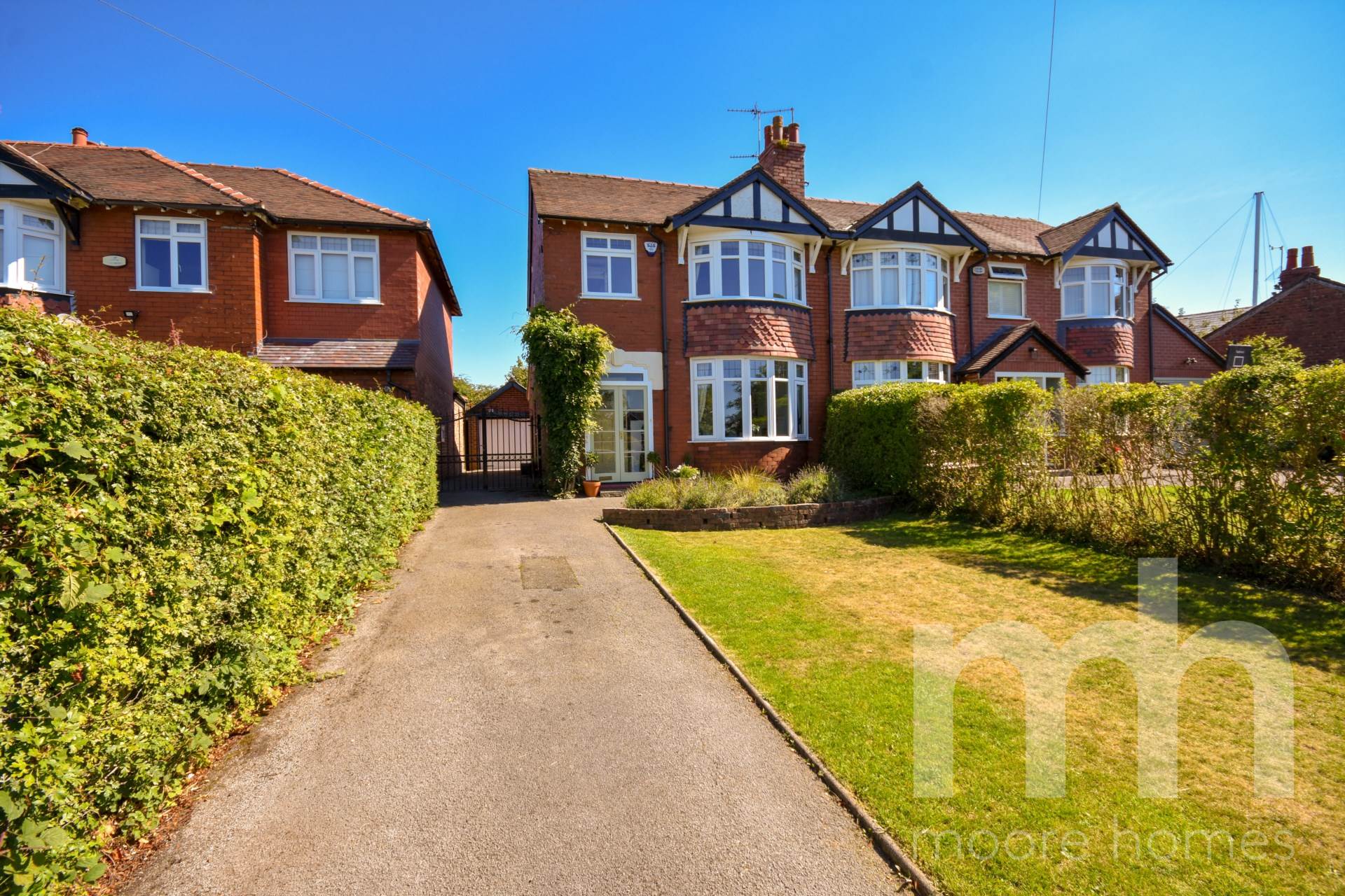 DICKENS LANE, Poynton, Image 1